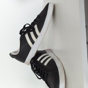 Adidas Sambas leather men's size 13